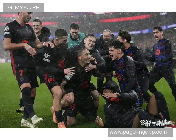 巴萨关注本菲卡19岁后卫奥利维拉德科与经纪人深入洽谈 巴萨关注本菲卡19岁后卫奥利维拉德科与经纪人深入洽谈