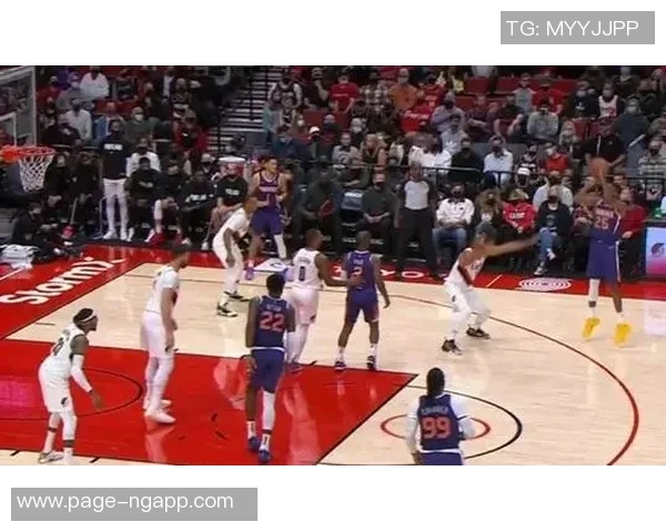 保罗强调传球基本功的重要性力求将球传至最佳投篮高度